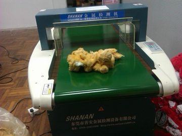 เครื่องตรวจจับโลหะเข็มความแม่นยำสูงสำหรับถุงเท้า / ถุงมือความถี่ 50-60Hz