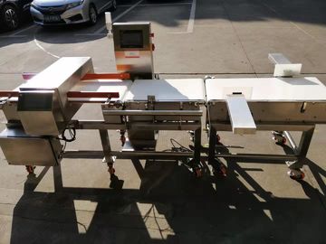 หน้าจอสัมผัส PVC หรือ PU เครื่องตรวจจับโลหะสายพานลำเลียงชุดรวมหน่วย