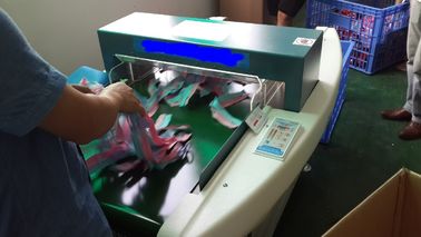 มืออาชีพในอุตสาหกรรมสิ่งทอเครื่องตรวจจับโลหะเข็มหักสำหรับเสื้อผ้าสิ่งทอและของเล่น
